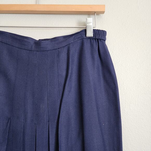 Christian Dior Vintage High Waisted Navy Blue Pleated Midi Skirt Size 14 - Picture 8 of 9
